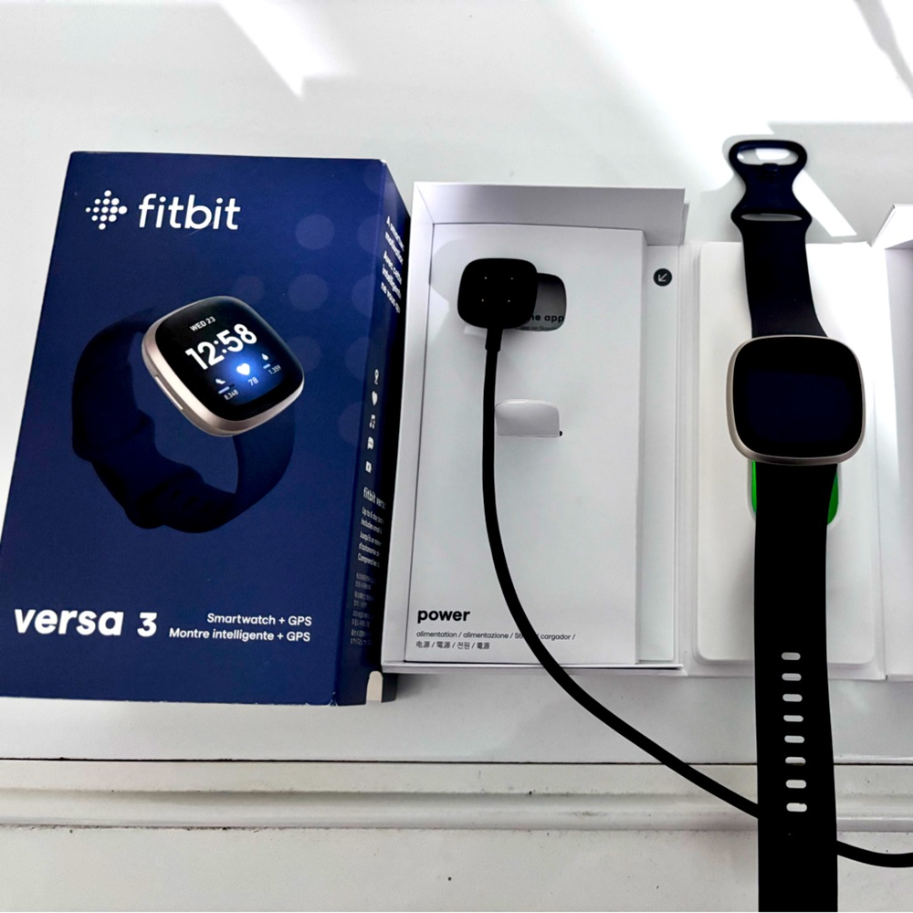 FITBIT Versa 3